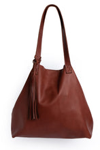 Load image into Gallery viewer, <b>Juliette</b><br> <p><font size=“3px”>Rust Italian Leather Shopper</font></p>